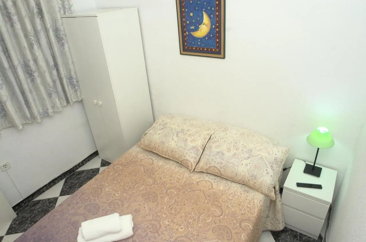 Habitacion En El Corazon Del Centro De Malaga